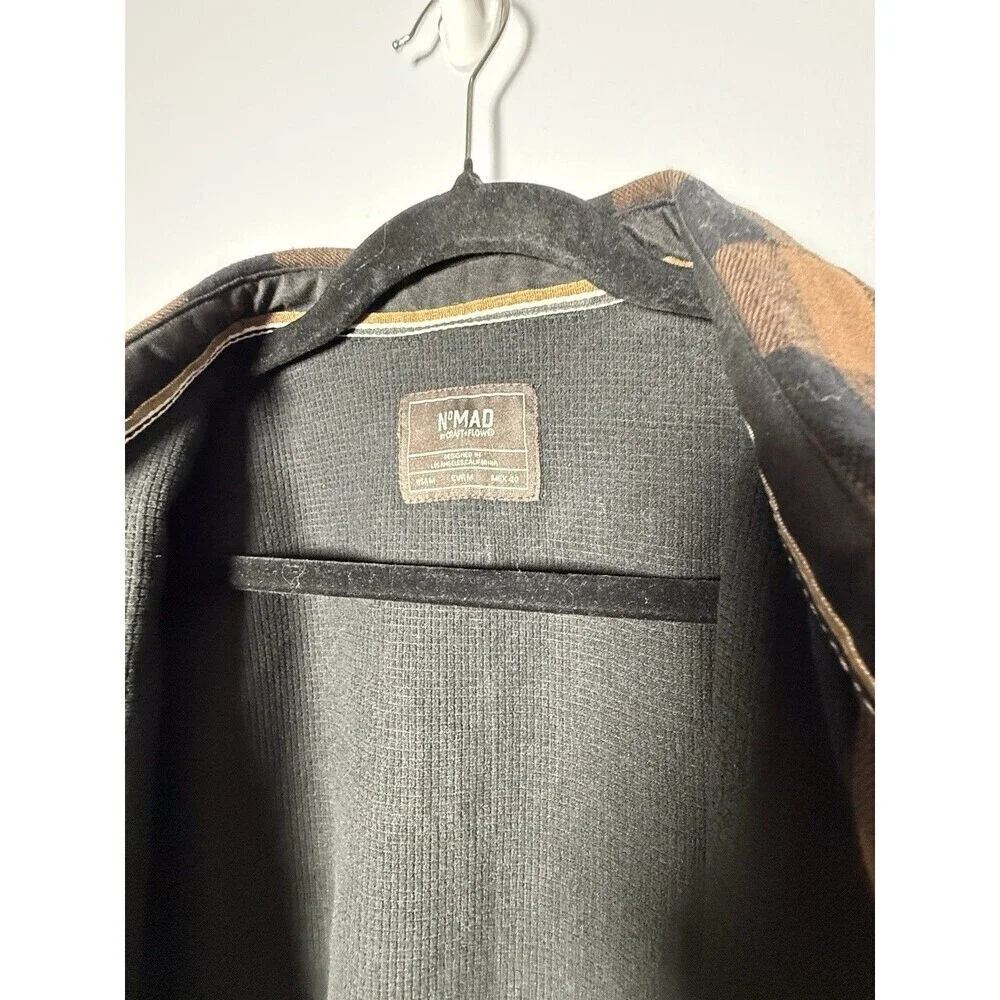 Nomad Cozy Thermal Lined Flannel Mens Medium Brown Black Shirt Shacket Button Up
